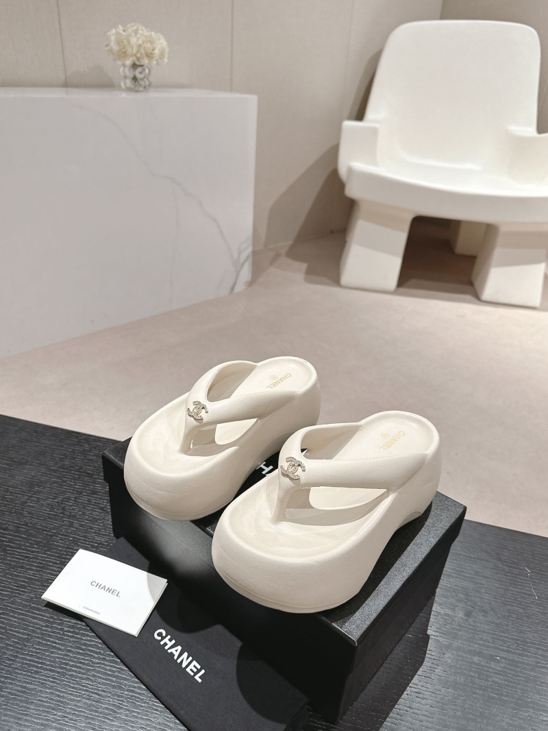 Ch*el slippers